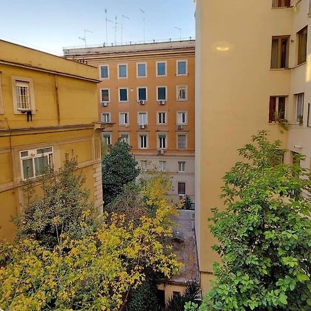 Leto Apartment Rome Bagian luar foto